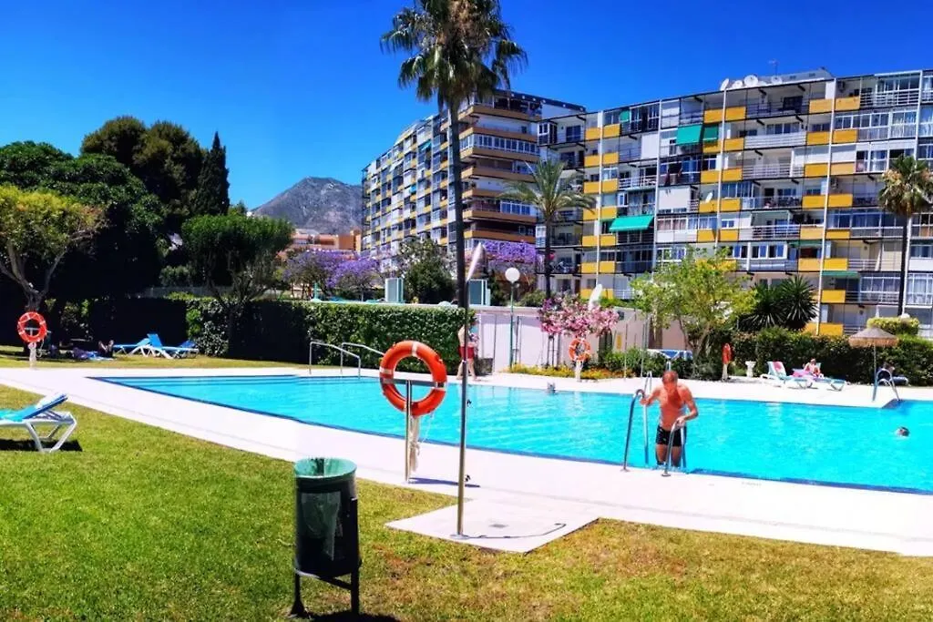 Beautiful Sea Views Cozy Apartment 350 M From Beach Benalmádena