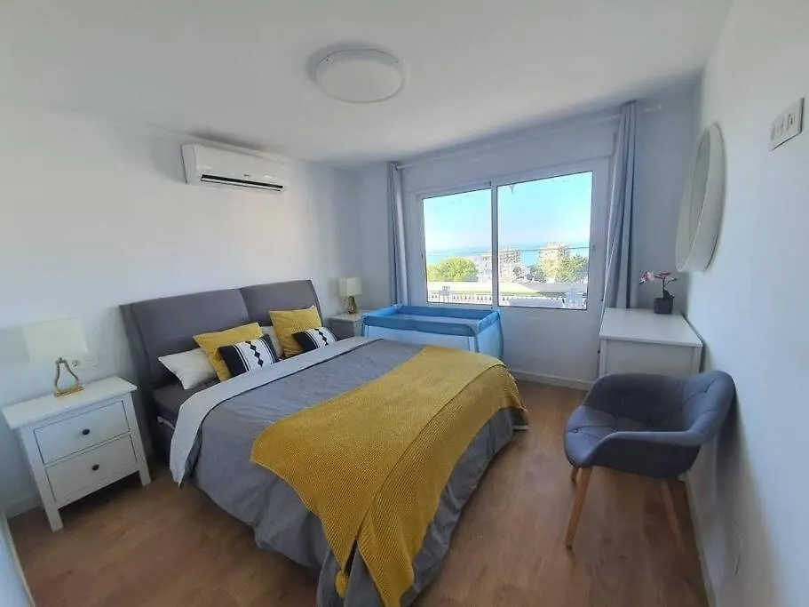 Beautiful Sea Views Cozy Apartment 350 M From Beach Benalmadena