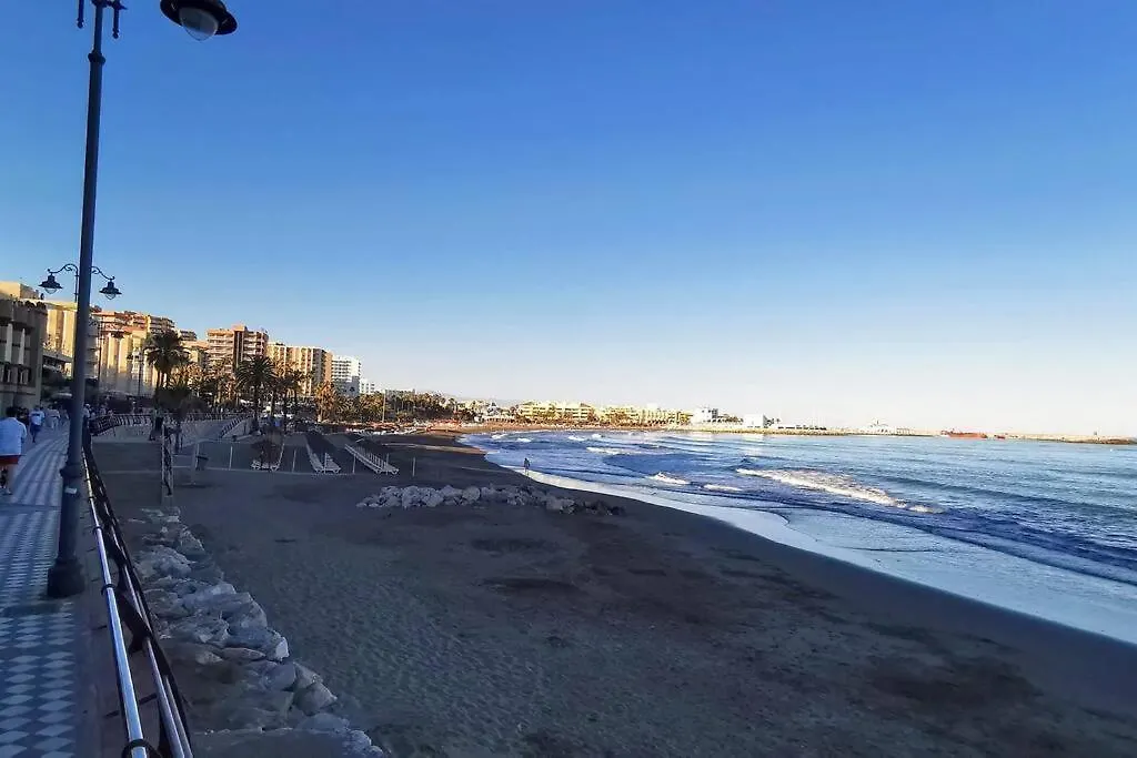 Beautiful Sea Views Cozy Apartment 350 M From Beach Benalmadena
