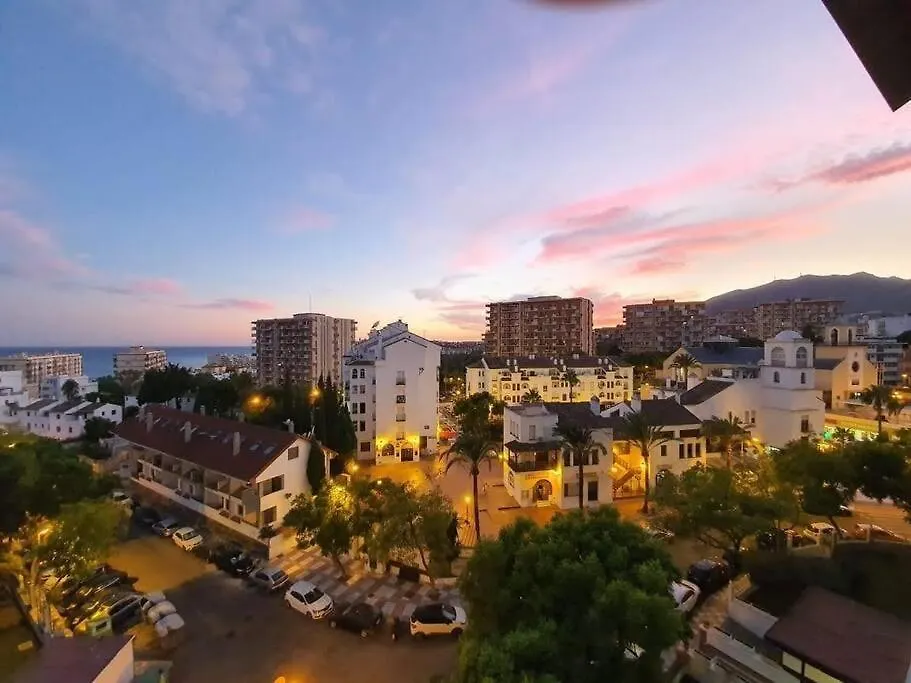 Beautiful Sea Views Cozy Apartment 350 M From Beach Benalmádena Hiszpania