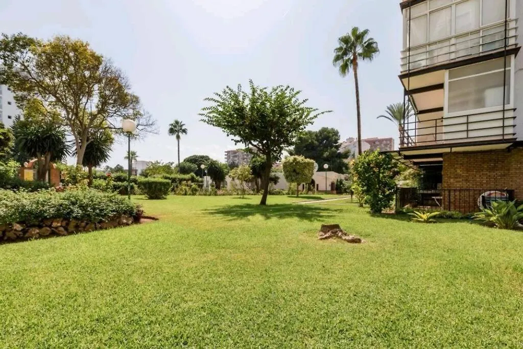 Beautiful Sea Views Cozy Apartment 350 M From Beach Benalmadena