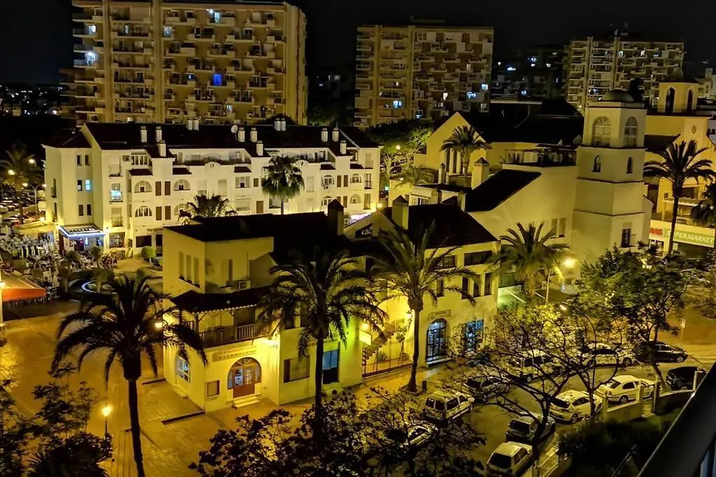 Beautiful Sea Views Cozy Apartment 350 M From Beach Benalmádena