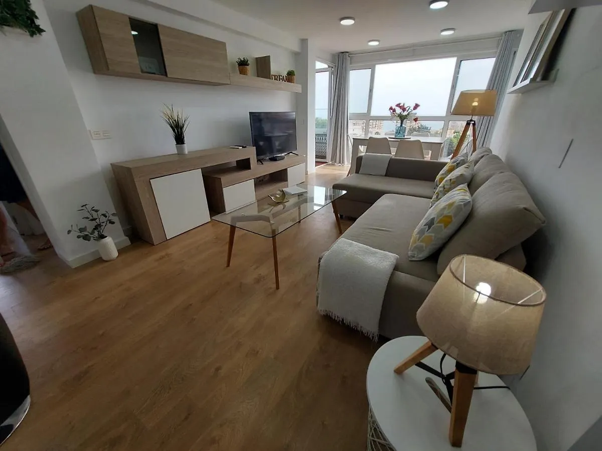 Beautiful Sea Views Cozy Apartment 350 M From Beach Benalmádena